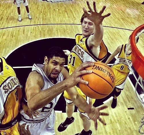 霍伊伦在中 霍伊伦在中